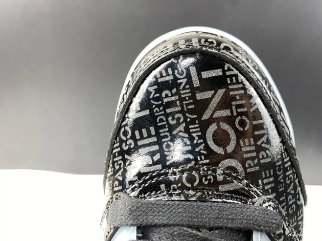 Chep Onekick Doernbecher Retro 5 633068-010 Jordan AIR 0819